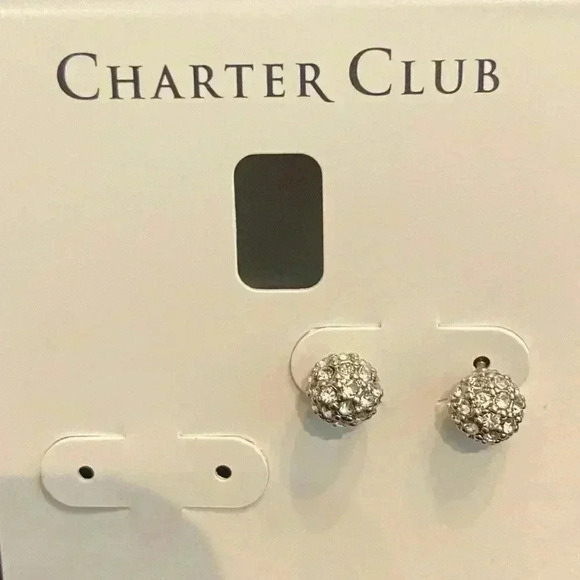 Charter Club Gold Tone Crystal Stud Earring - never worn - Picture 2 of 2